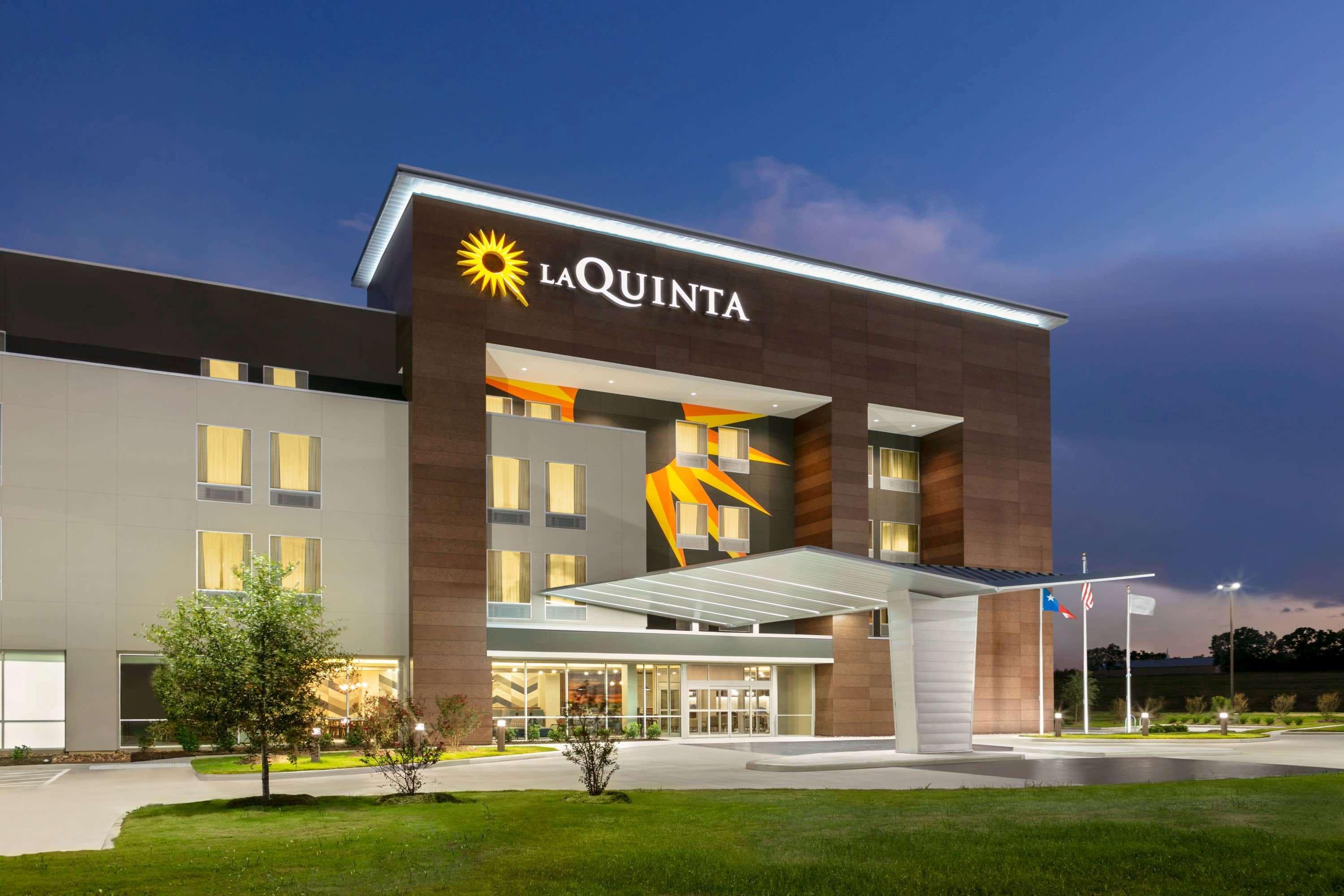 La Quinta Inn & Suites By Wyndham College Station North Exterior foto
